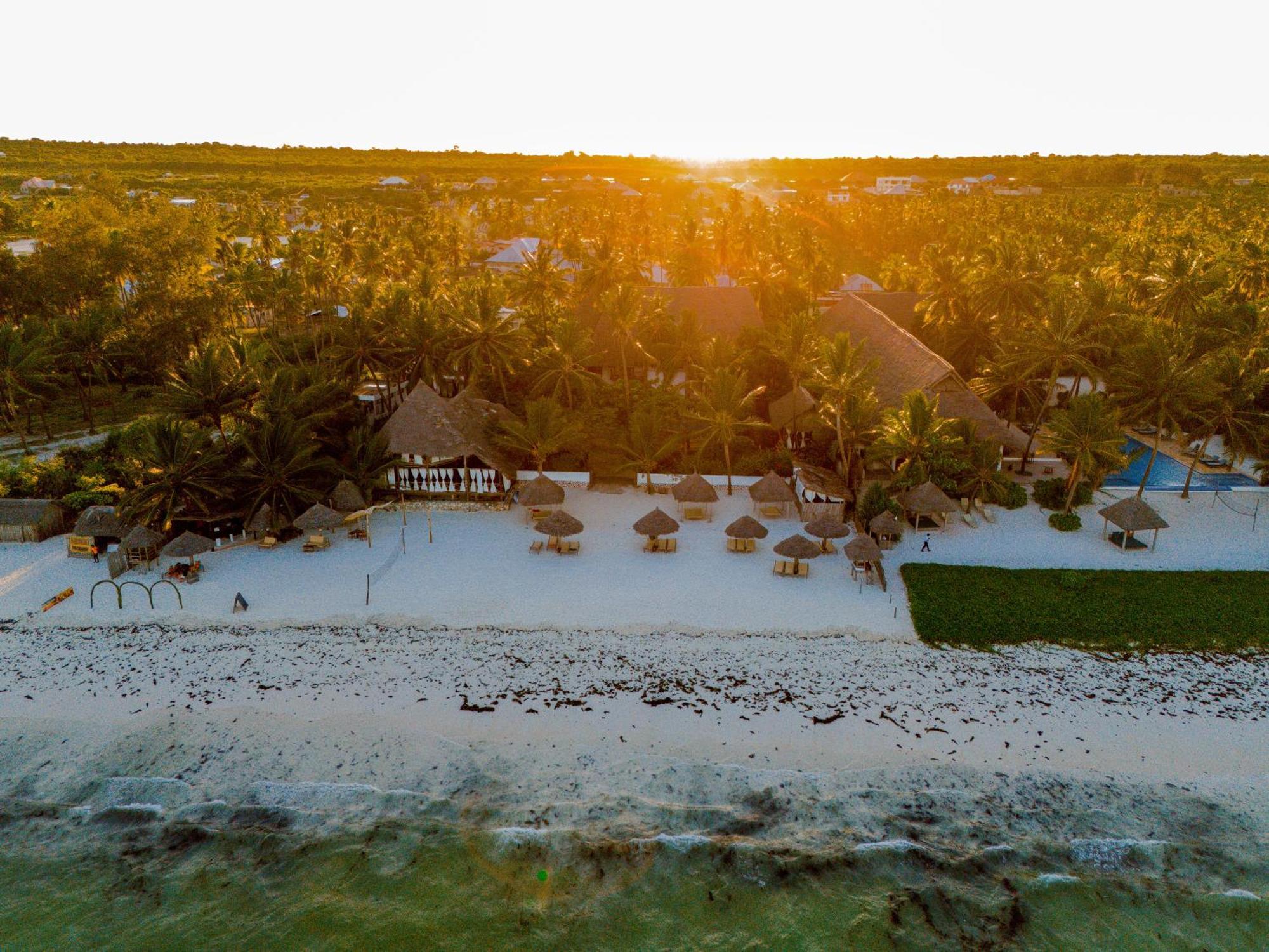 Swahili Palace Zanzibar プワニ・チャンガーニ エクステリア 写真