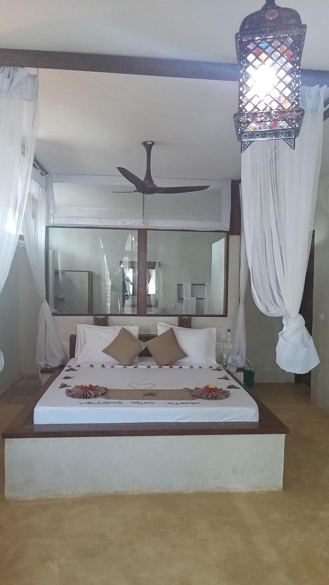 Swahili Palace Zanzibar プワニ・チャンガーニ エクステリア 写真